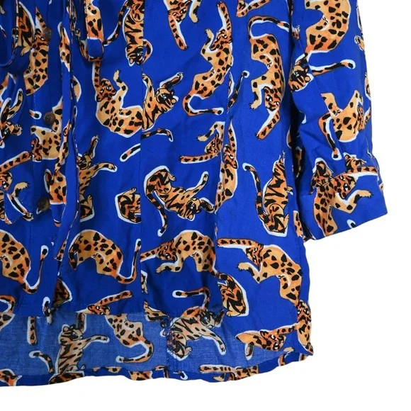 Anthropologie 17 of 52 Conversations Women's 4 Blue Big Cat Tie Neck Blouse - Picture 6 of 9